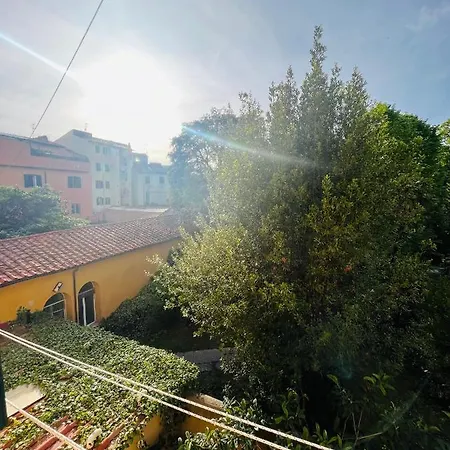 Casa L' Aurora Viola Apartment